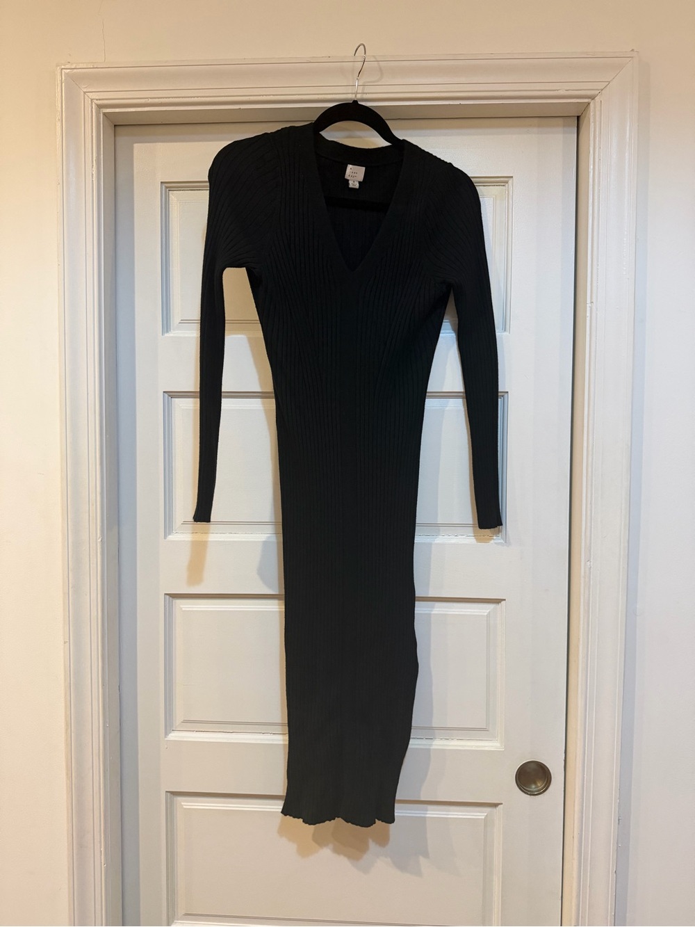 a new day Black Ribbed V-Neck Long Sleeve Midi Dress